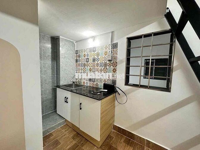 DUPLEX SIÊU THOÁNG GIÁ RẺ GẦN NGÃ TƯ HÀNG XANH NHA