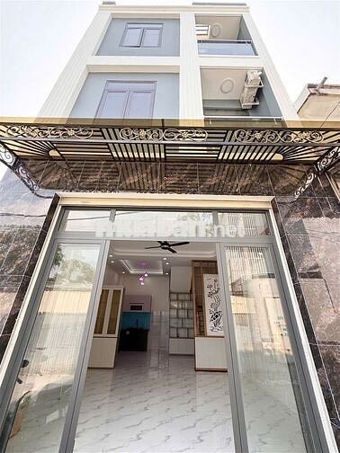 Chủ ngộp bán gấp nhà 1/Huỳnh Thị Hai - 3 tầng - Không lộ giới