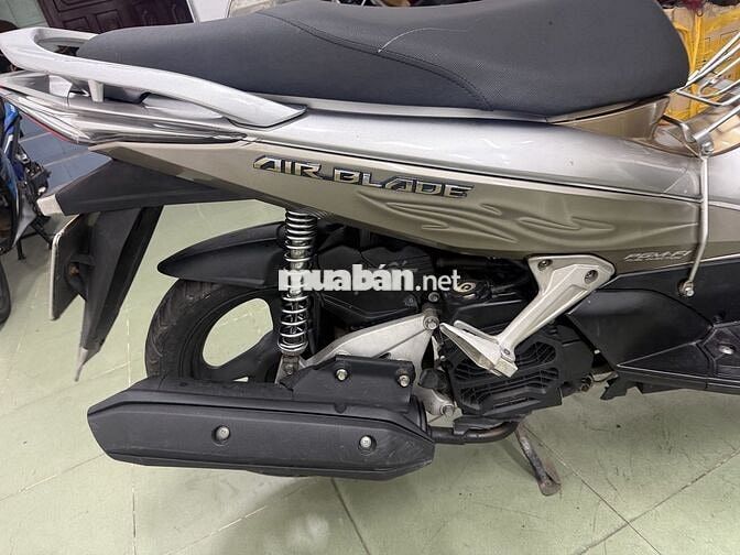 Honda Air Blade Fi đời cao tem 3D , 1 chủ đi 