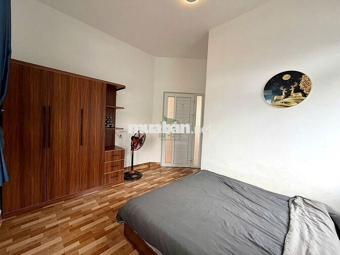 CHO THUÊ CĂN HỘ NGÔ THÌ SỸ BAO ĐIỆN NƯỚC PHƯỜNG 4 GIÁ 2.8 TRIỆU/THÁNG