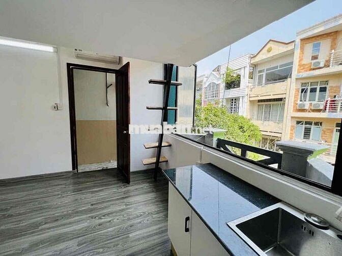 DUPLEX SIÊU THOÁNG GIÁ RẺ GẦN NGÃ TƯ HÀNG XANH NHA