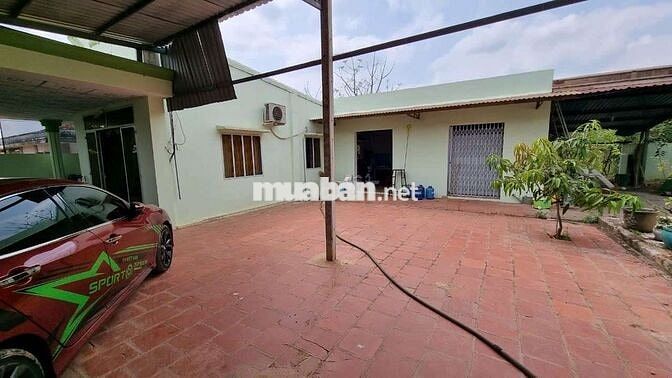 nhà vườn 20x50m đường trung lập