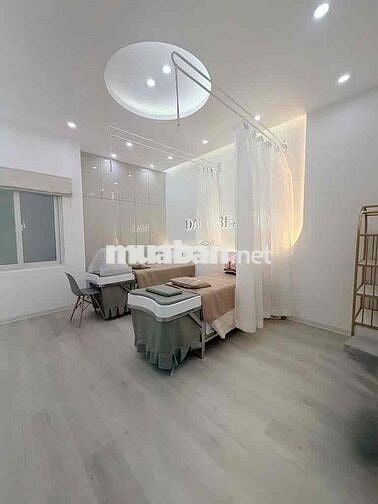 siêu vip nhà Q3 Nguyễn Đình Chiểu sàn trống suốt