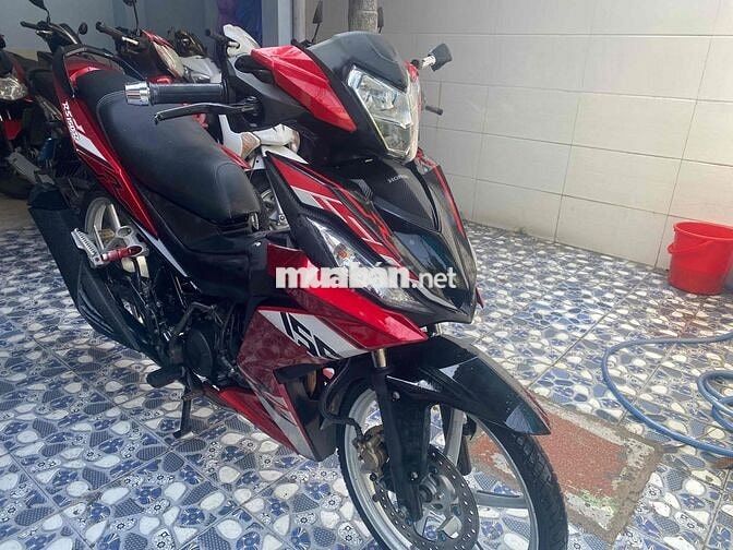 Honda Đỏ đen