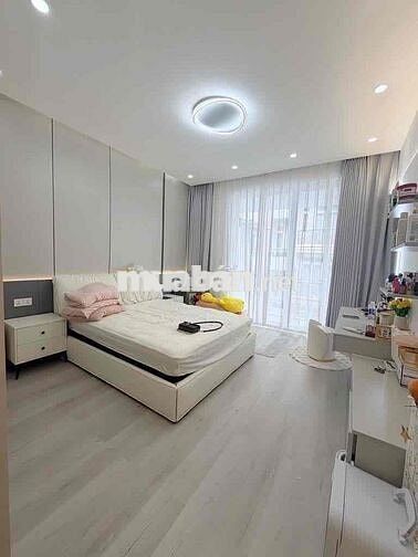 siêu vip nhà Q3 Nguyễn Đình Chiểu sàn trống suốt