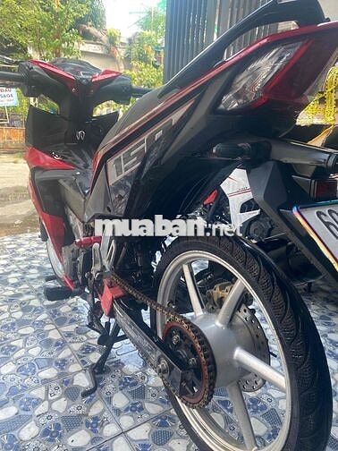 Honda Đỏ đen