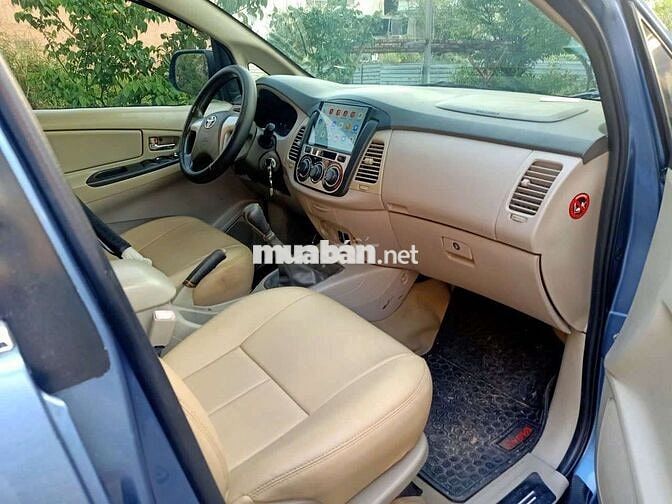 GĐ e cần bán xe Innova 2016 bản E, xe đẹp suất sắc