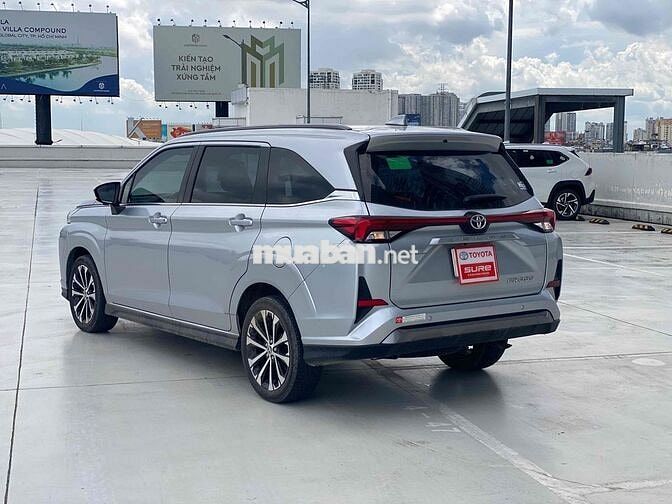 Toyota Veloz Cross 2023 TOP 48.000km Bạc