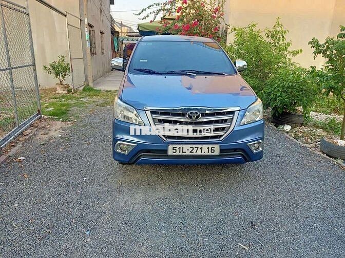 GĐ e cần bán xe Innova 2016 bản E, xe đẹp suất sắc