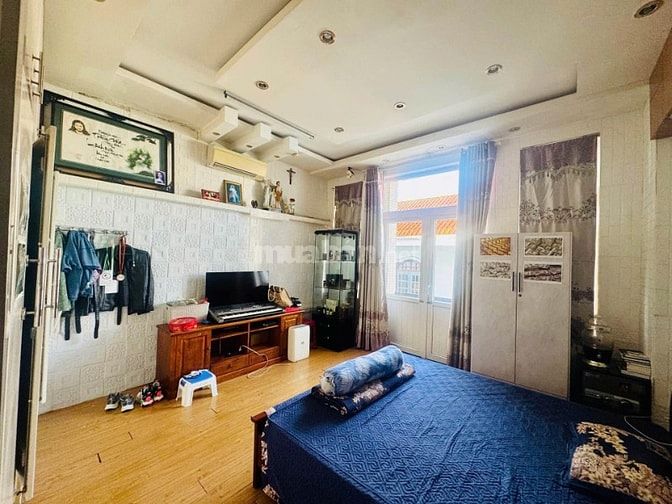 BIỆT THỰ 3.5 TẦNG SÁT TRƯNG NỮ VƯƠNG - FULL NỘI THẤT - GIÁ CỰC TỐT NHỈ