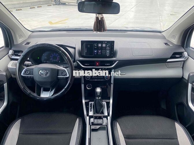 Toyota Veloz Cross 2023 TOP 48.000km Bạc
