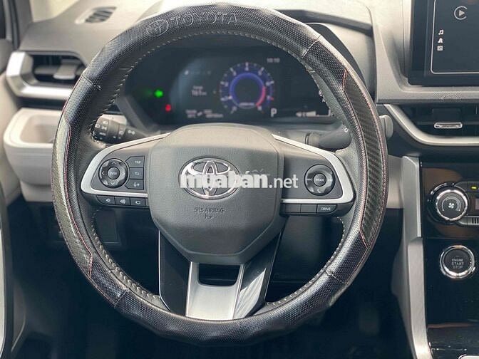 Toyota Veloz Cross 2023 TOP 48.000km Bạc