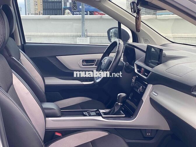 Toyota Veloz Cross 2023 TOP 48.000km Bạc
