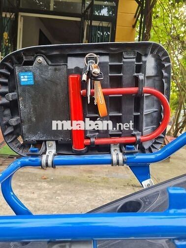 Honda 50 nội địa Nhật Trắng Đen Xanh