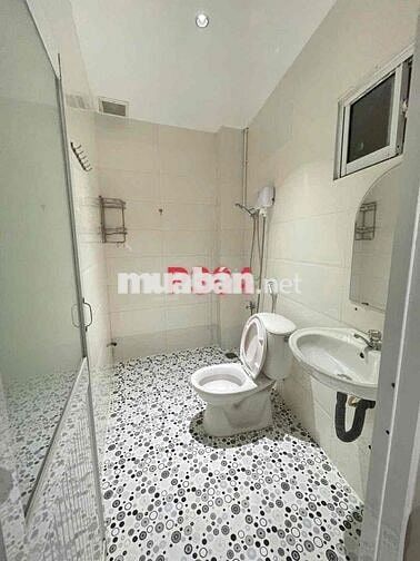 SÁT MT TRẦN HƯNG ĐẠO QUẬN 5 - CHDV MỚI ĐẸP FULL TIỆN ÍCH - DỊCH VỤ