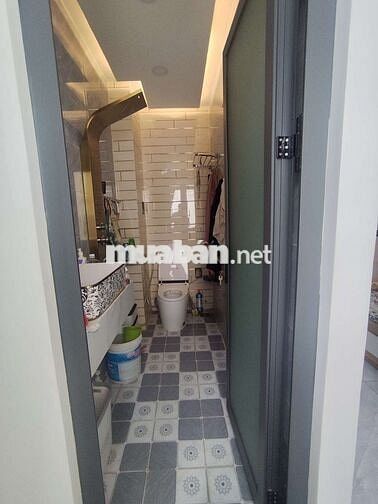 NHÀ 5TẤM SANG XỊN-4PN LỚN-HXH THÔNG-HƠN 7 ĐỒNG-KỀ TÂN HƯƠNG- Ở NGAY.