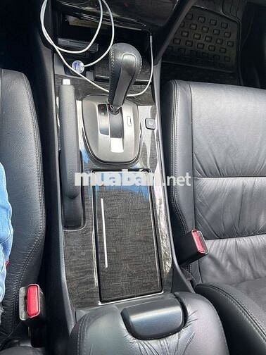 Accord 2.4 AT nhập Thailand , máy zin từ nắp cò.