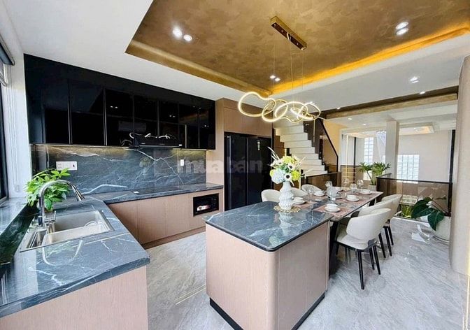 6 tỷ 450 - Bán gấp căn nhà Lý Chính Thắng - Q3 - Giá tốt cho nhà ĐT