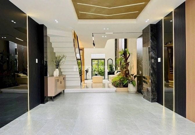 6 tỷ 450 - Bán gấp căn nhà Lý Chính Thắng - Q3 - Giá tốt cho nhà ĐT