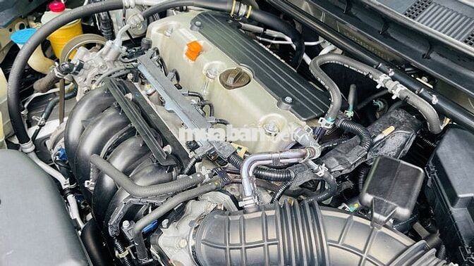 Accord 2.4 AT nhập Thailand , máy zin từ nắp cò.