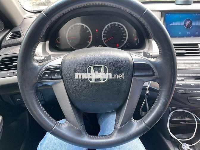Accord 2.4 AT nhập Thailand , máy zin từ nắp cò.