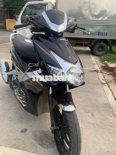 Honda Airblade2011-Bạc