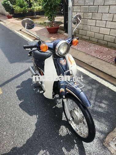 Honda Cub 50cc Xanh trắng Êm ái