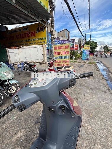 Honda màu Đỏ