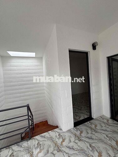 nhà cho thuê ,mới 100% nhà đẹp như hình đầy đủ tiện nghi ,máy lạnh mới