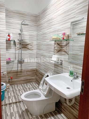 Hẻm thông 8m, xe tải tránh nhau. Mtkd hẻm 741 Hươg lộ 2, Bình Trị Đông