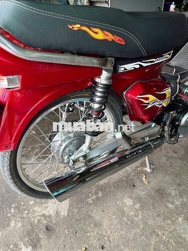 Honda Dream màu Đỏ