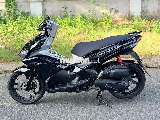 Honda Air Blade 2018 Khoá smekey Đen bóng