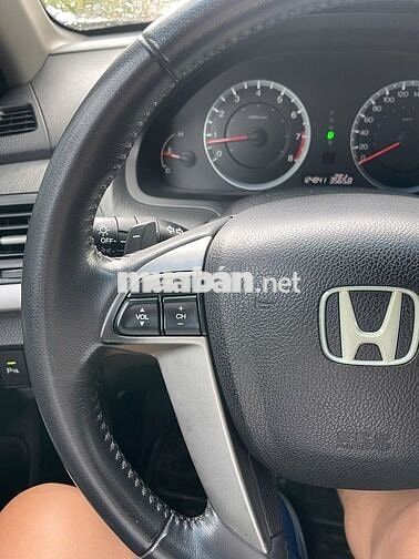 Accord 2.4 AT nhập Thailand , máy zin từ nắp cò.