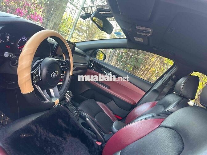Kia Cerato 2020 Premium 2.0 Đen