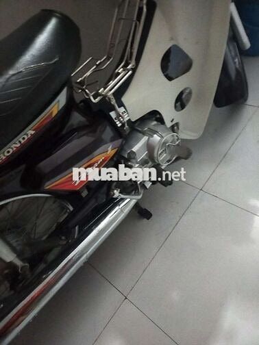 Honda Dream 1995 nâu