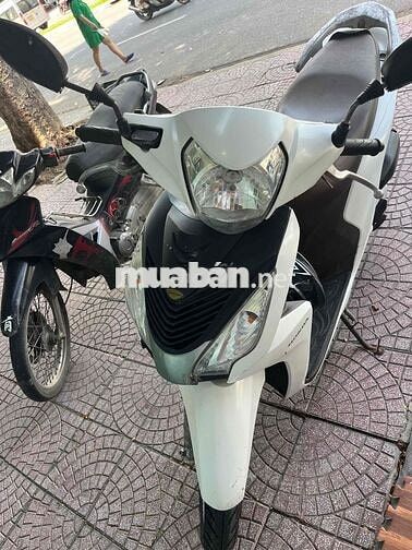 Honda Vision 2017 Trắng