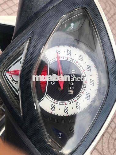 Suzuki Hayate 125FI Trắng 5000 km