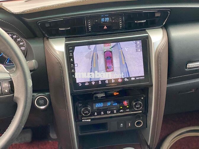 Toyota Fortuner 2017 2.7V AT Bạc