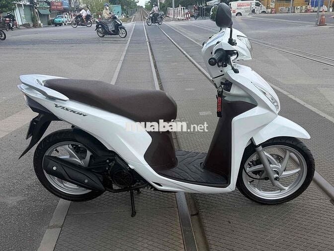 Vision 2018 chính chủ biển sài gòn , xe leng keng