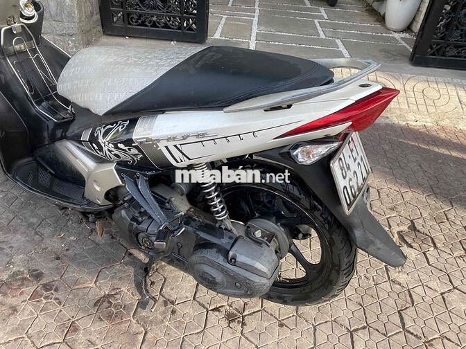 Novo 4 trắng bạc