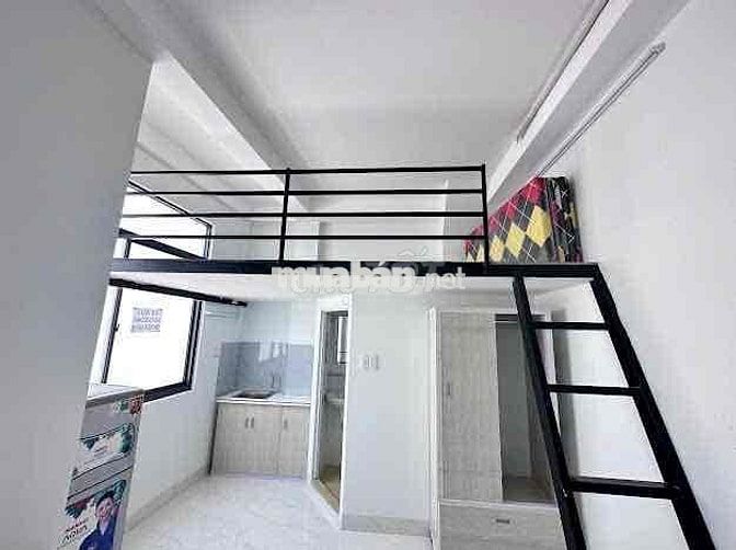 Cho thuê phòng có gác ban công ở Bùi Hữu Nghĩa gần chơi Bà Chiểu