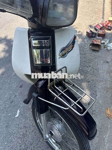 Honda Dream Thái Đen trắng