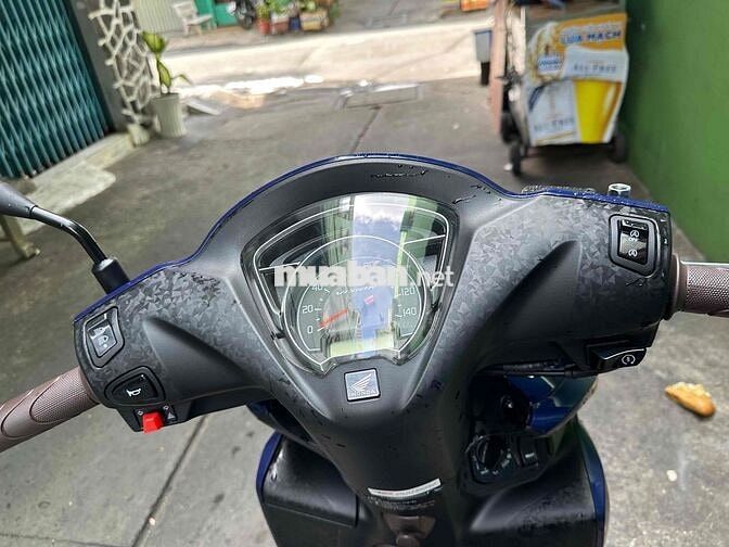 Bán xe lướt xe Vision 2025: Bstp 9 chủ : Sang tên