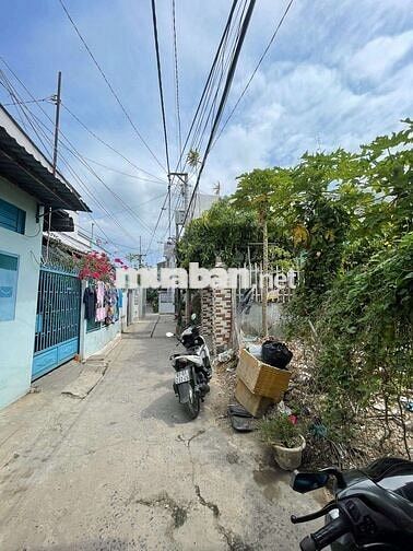 NỀN RỘNG XÂY TRỌ - HẺM 233 NGUYỄN VĂN CỪ