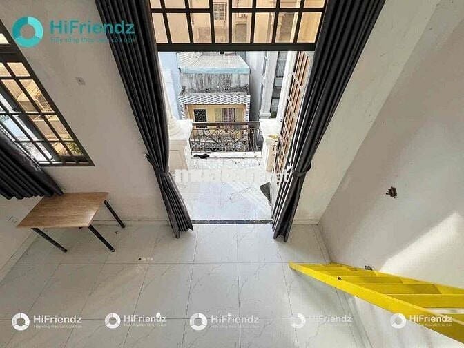 CHO THUÊ DUPLEX BAN CÔNG SIÊU RỘNG, FULL NỘI THẤT, NGAY CHỢ BÀ CHIỂU