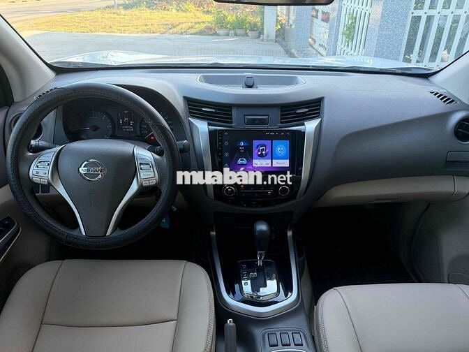 Nissan Navara tự động 1 cầu 2018 dk 2019 cực đẹp