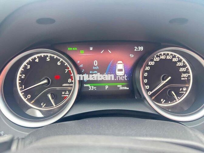 Toyota Camry 2024 2.5Q 29.000km Trắng