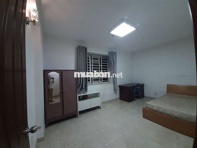 Chính chủ cho thuê căn góc 2PN, 75m2