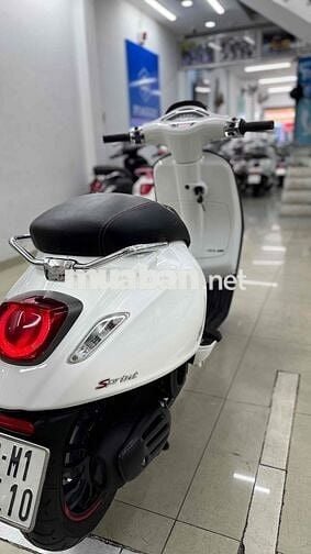 Piaggio Vespa Sprint Cabon 2020 Trắng