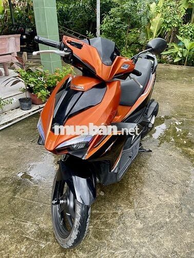 Honda Air Blade 2017 Cam đen